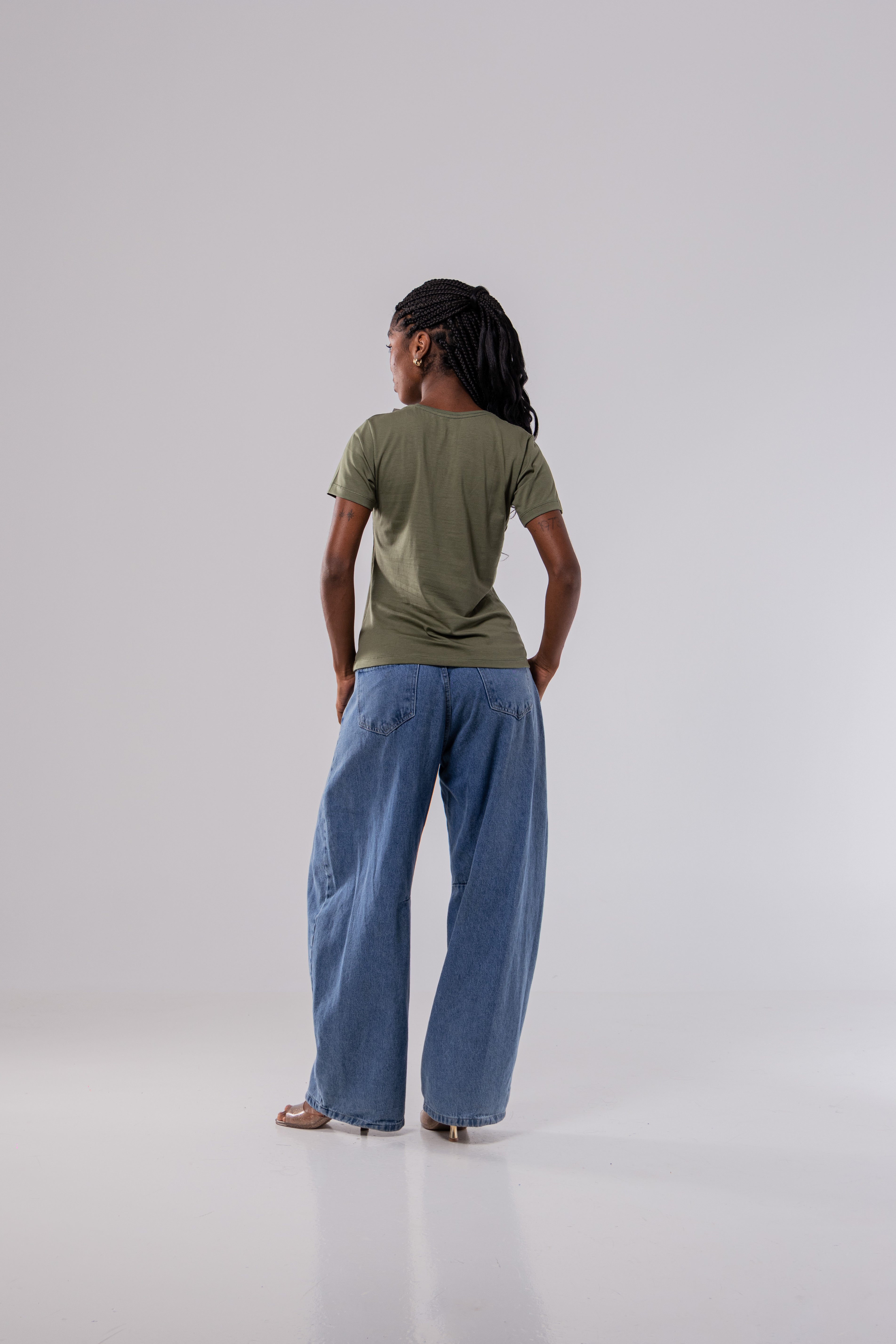 CAMISETA PIMA | FEMININA | VERDE OLIVA