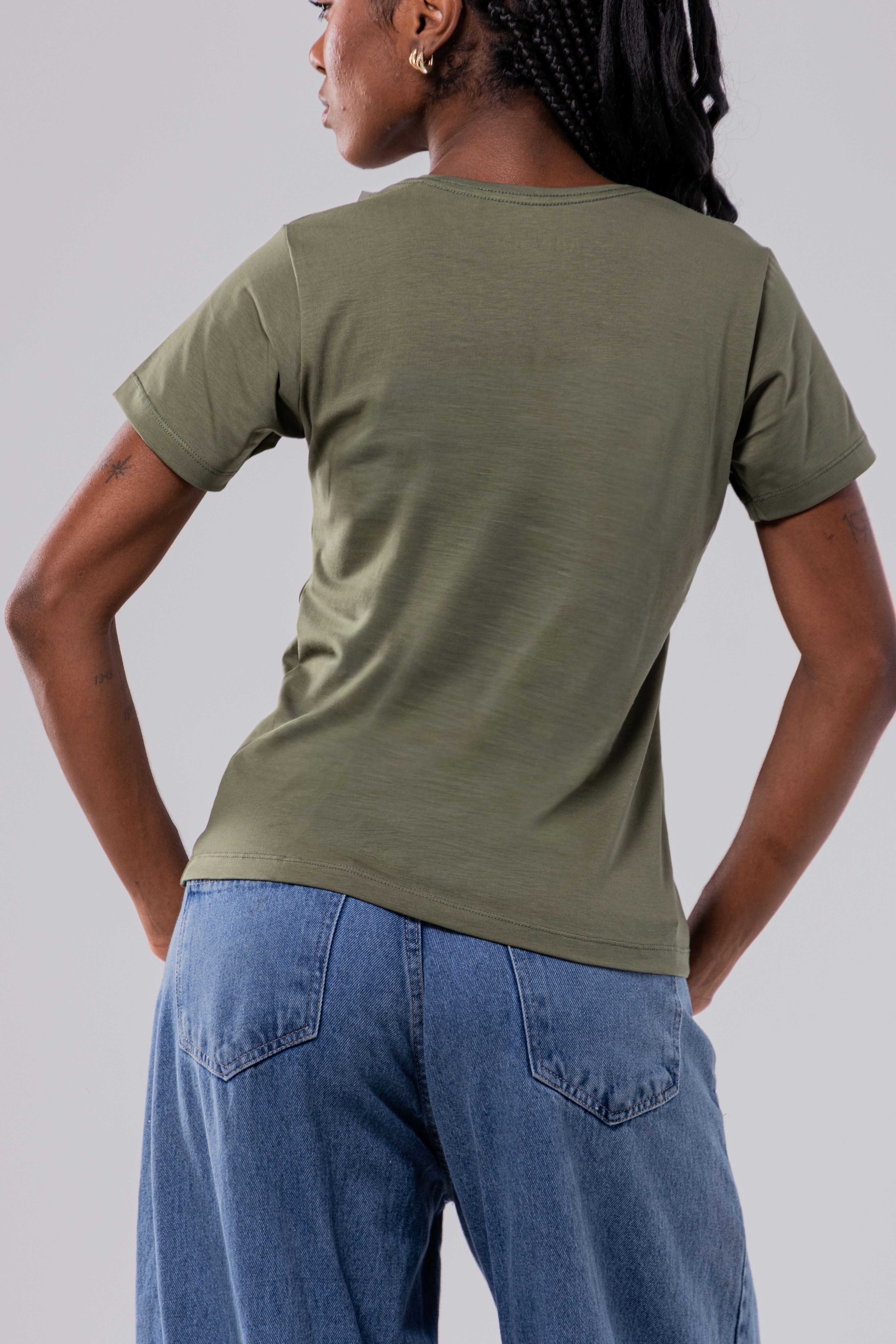 CAMISETA PIMA | FEMININA | VERDE OLIVA