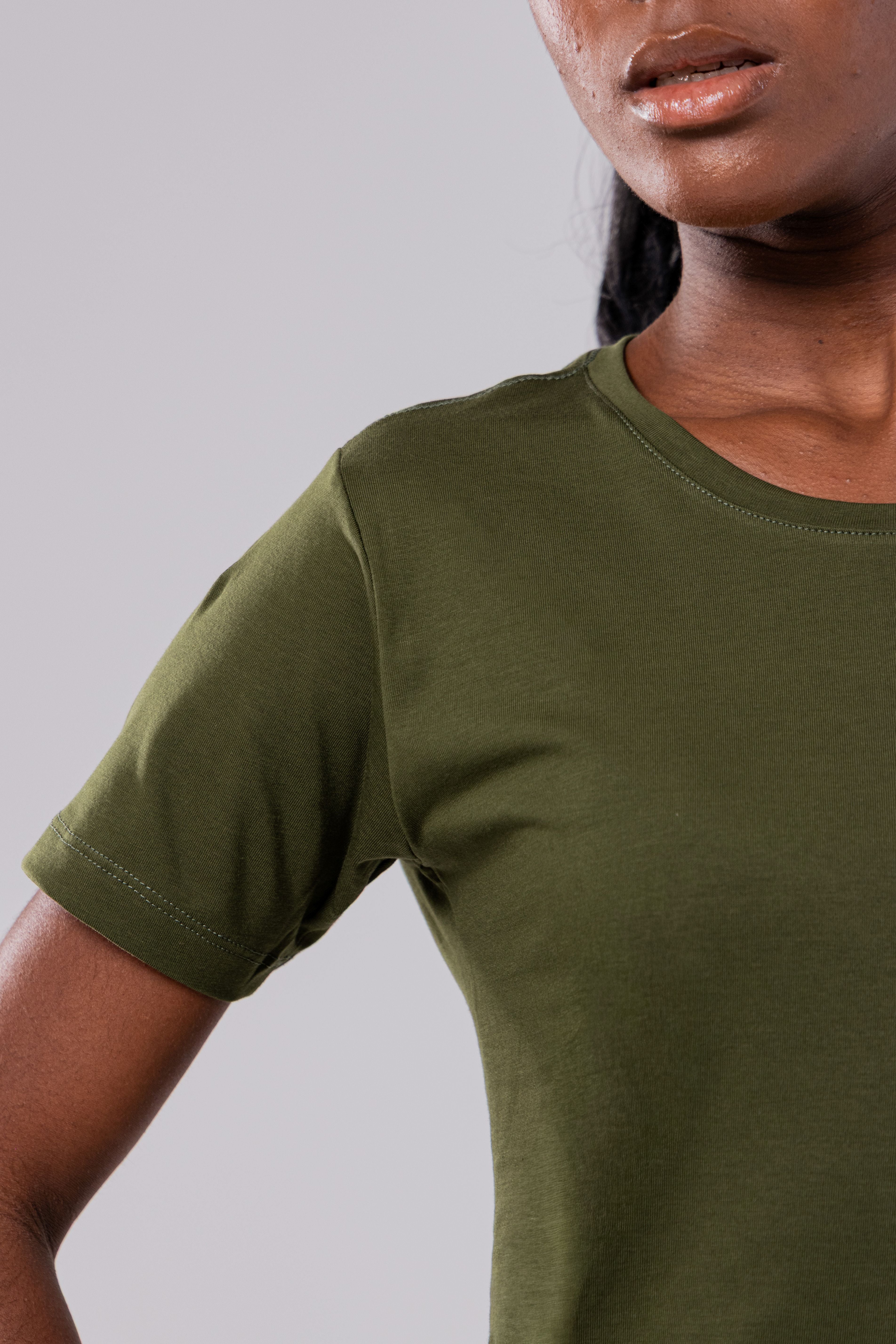 CAMISETA PIMA FEMININA | VERDE SELVA