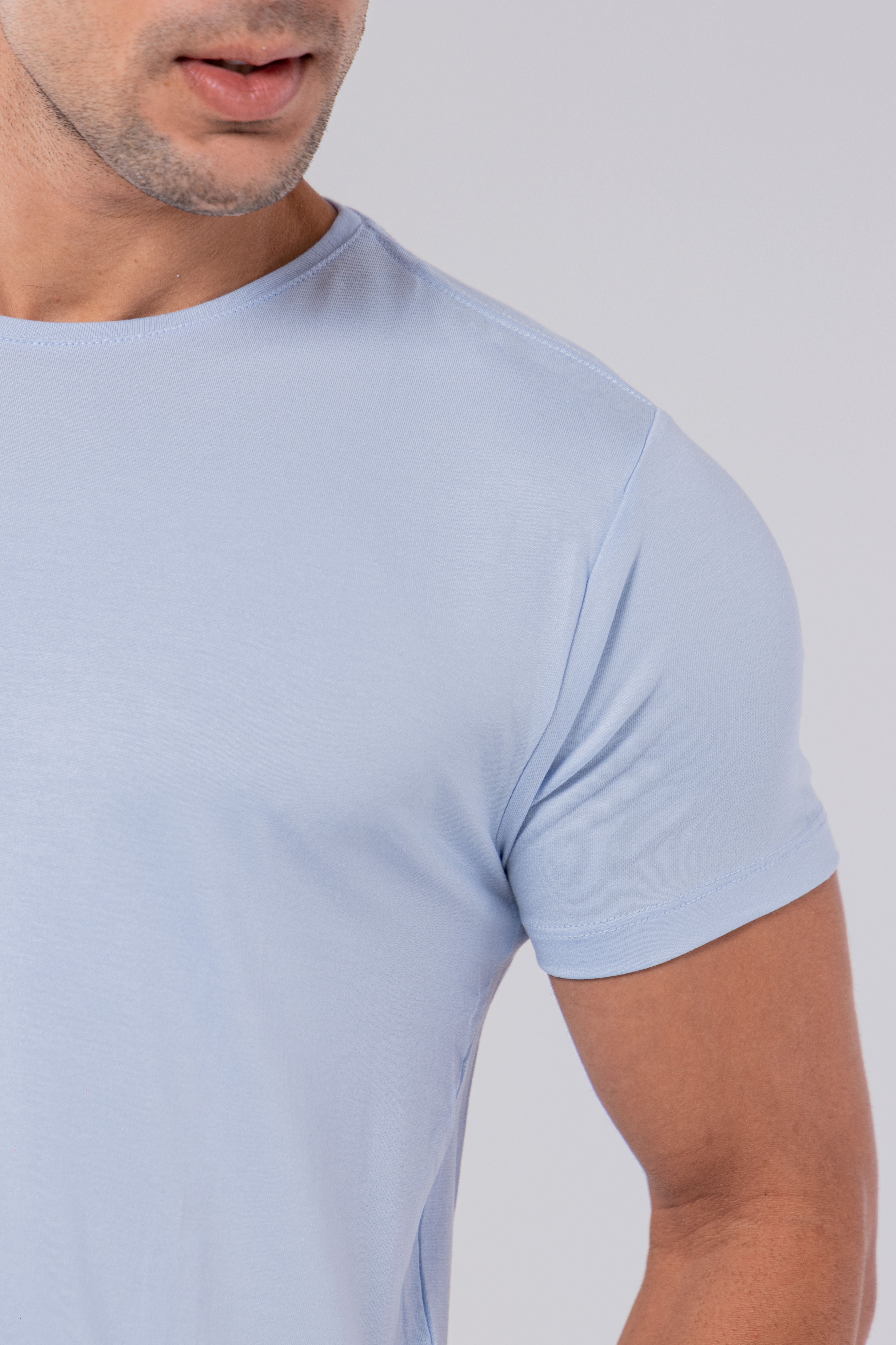 CAMISETA MODAL TECH // AZUL CELESTE