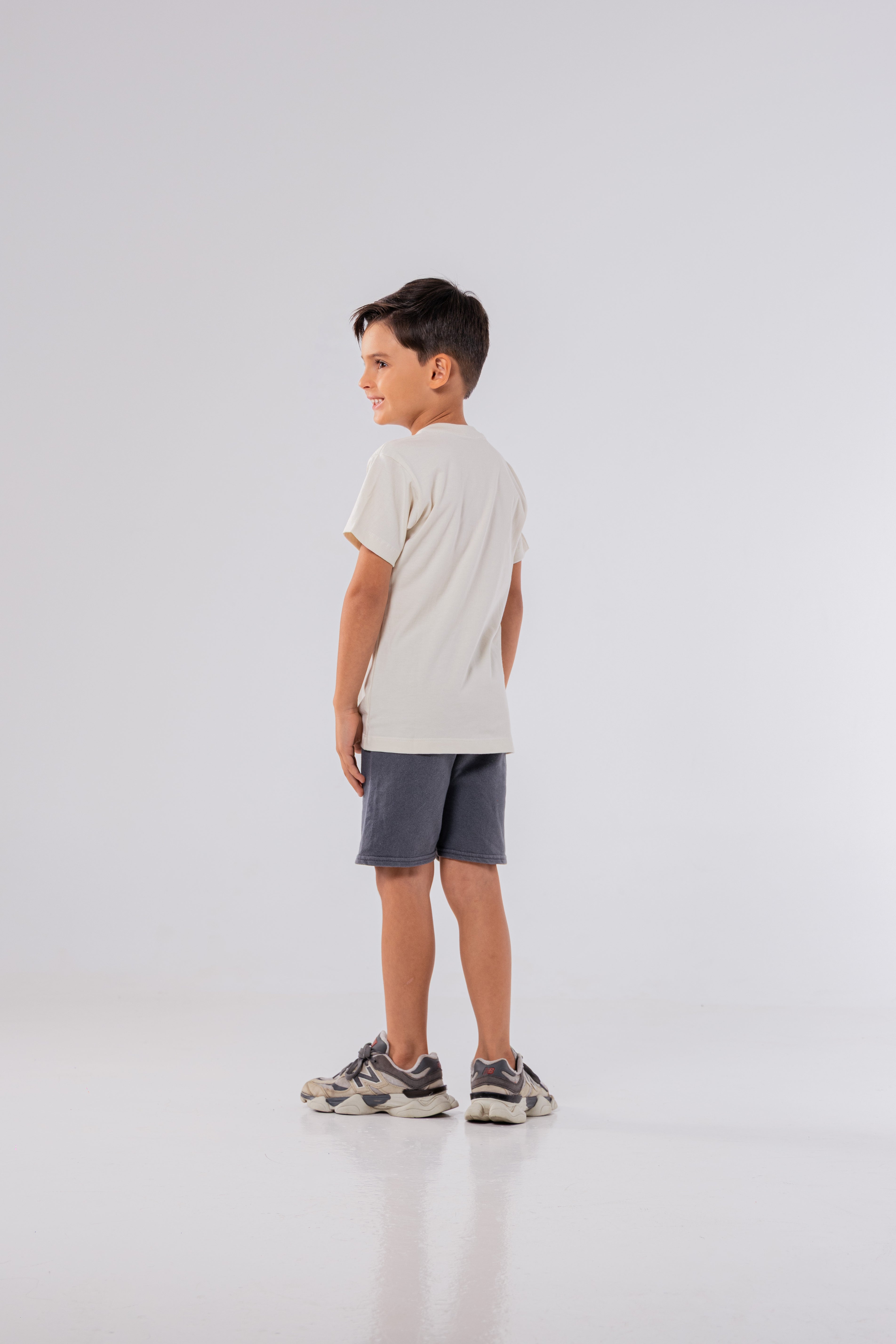 CAMISETA ALGODÃO PREMIUM // KIDS // OFFWHITE